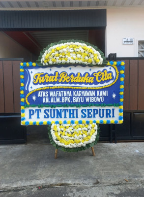 Papan Bunga Duka di Gunung Jati